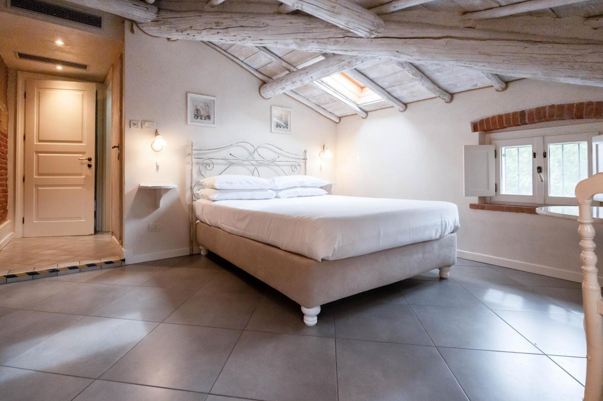Casal Del Pigno Bed & Breakfast Peschiera del Garda Exterior photo